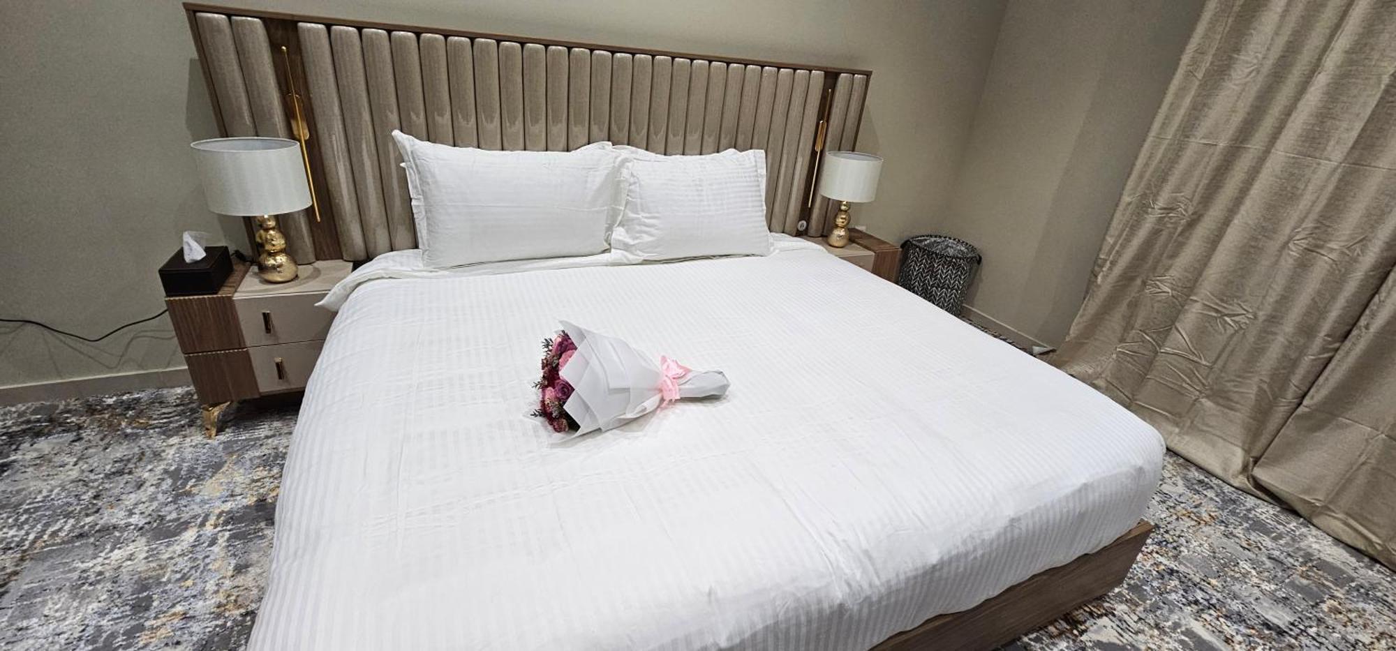 الشقق الفاخرة Modern Apartments Of 3 Bedrooms 5 Minutes To Haram Medina Exteriör bild