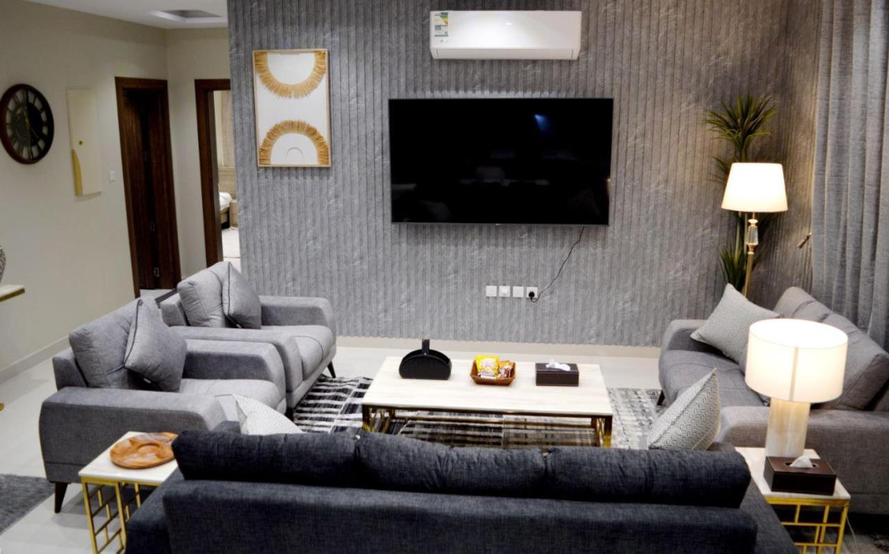 الشقق الفاخرة Modern Apartments Of 3 Bedrooms 5 Minutes To Haram Medina Exteriör bild