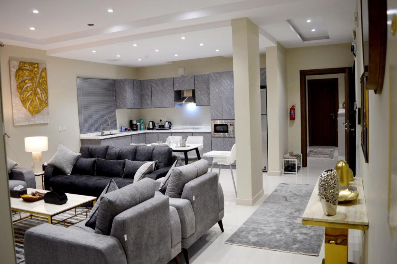 الشقق الفاخرة Modern Apartments Of 3 Bedrooms 5 Minutes To Haram Medina Exteriör bild